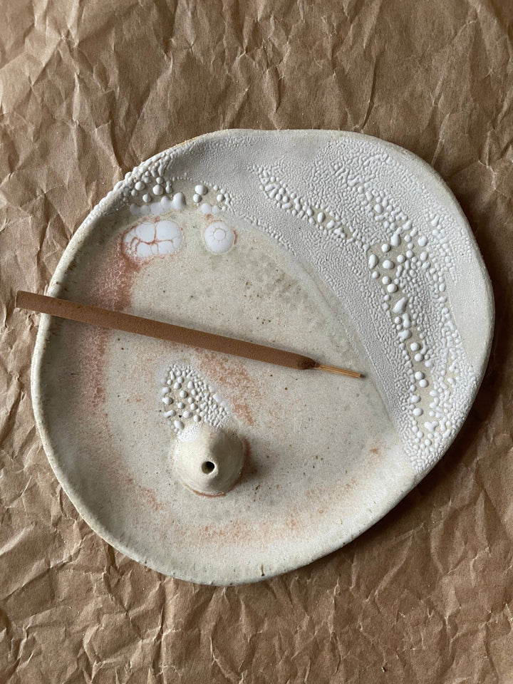 Incense Dish 〰️ Handmade Pottery 〰️ Ceramic 〰️ HimalayanSalt - Pretty by Her - handmade locally in Cambridge, Ontario